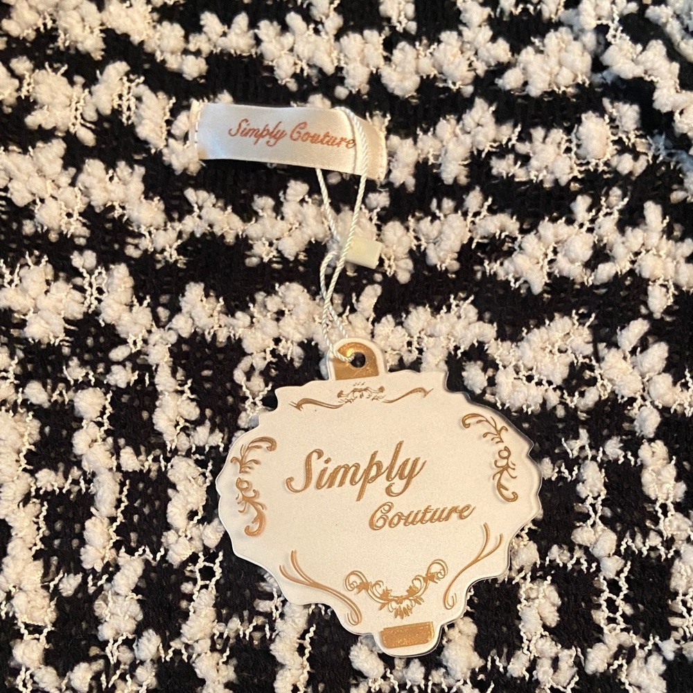 Sale! Chic Black and White Textured Cardigan, size S. NWT - Picture 6 of 13
